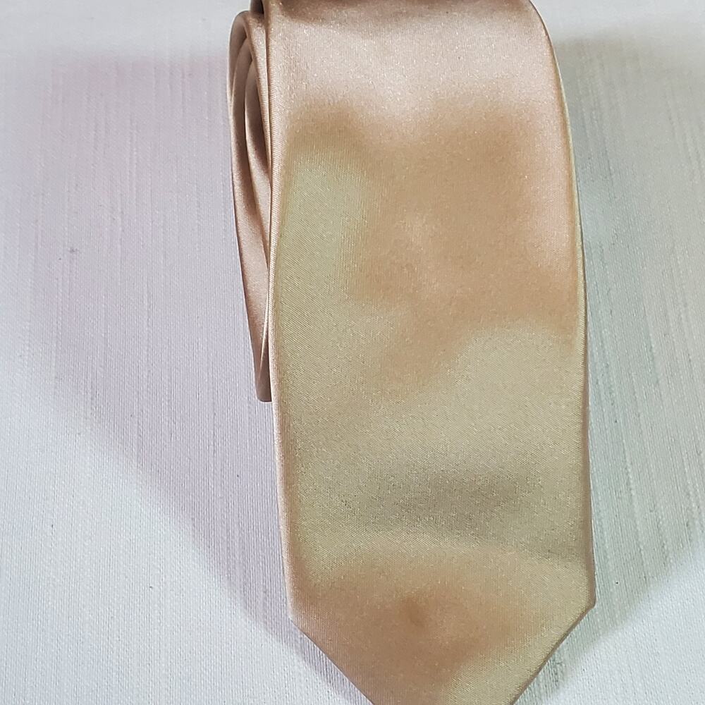 J Ferrar Mens Silk Necktie Beige Suit Dress Tie All Occasions